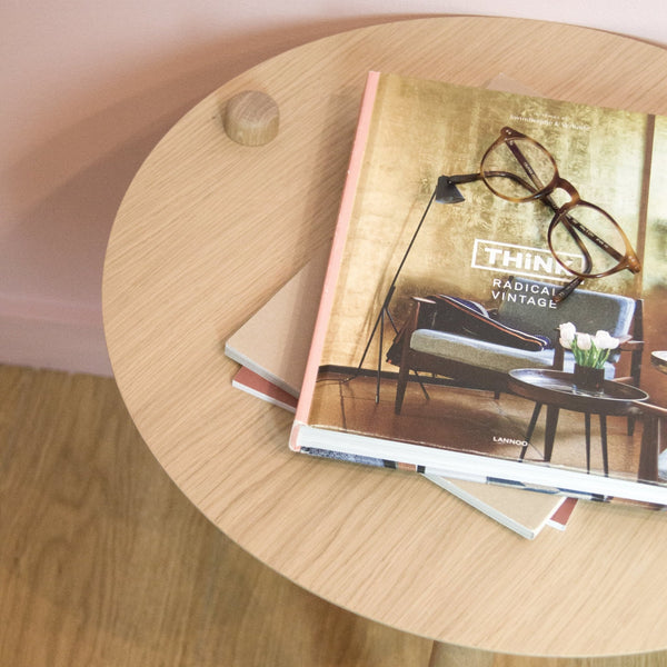 Petite table ronde by Théo - DIZY design