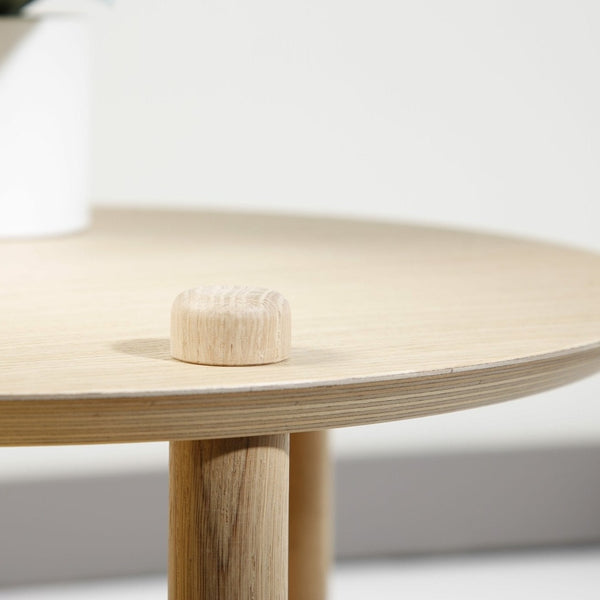 Petite table ronde by Théo - DIZY design